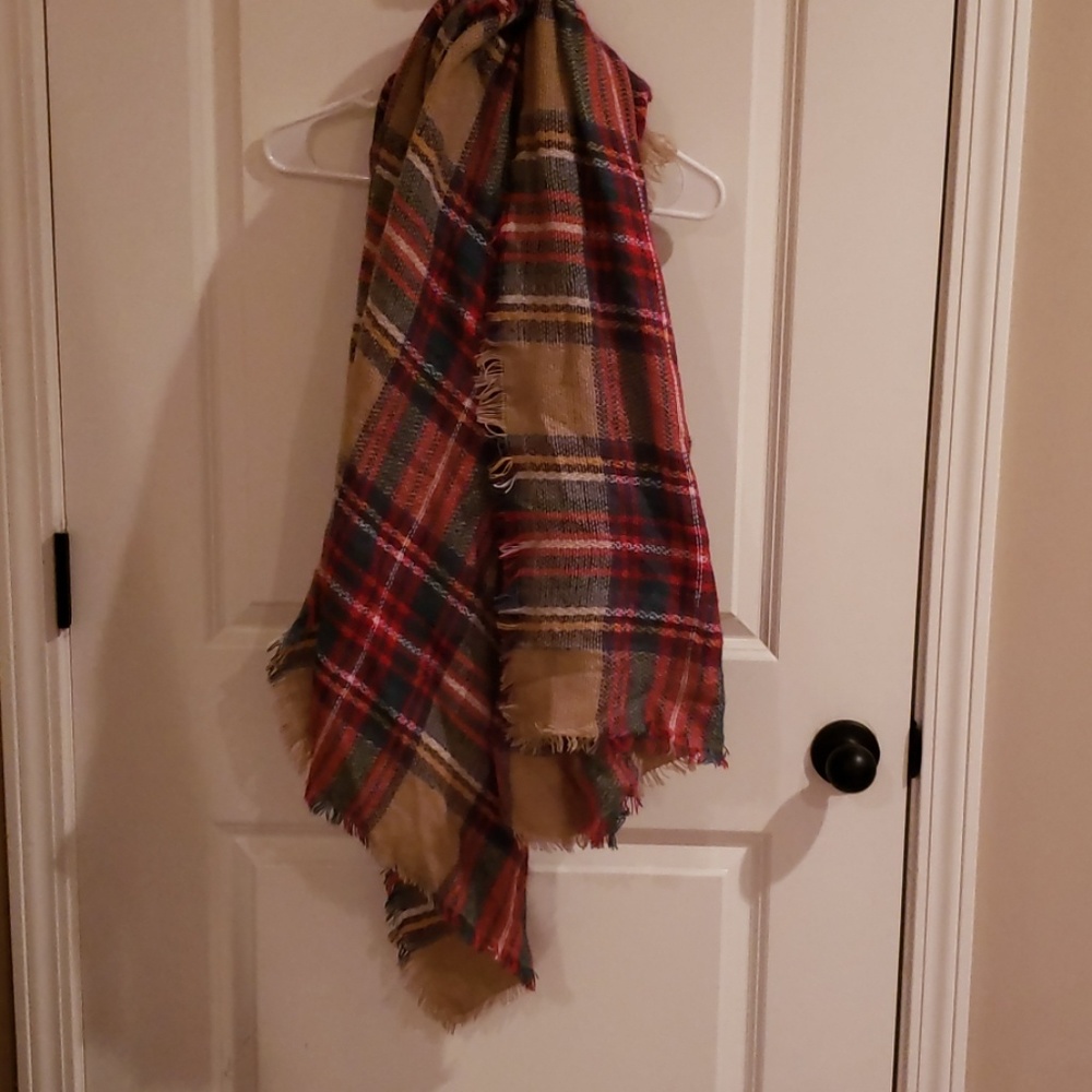 Plaid scarf